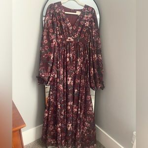 Red Dress Floral Maxi with smocked, bishop sleeves. Size small.